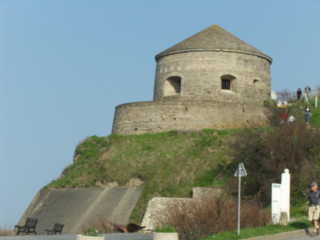 Gites De Mer Port-en-Bessin-Huppain Rum bild